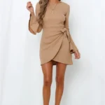 Chic Elegance Round Neck Long Sleeve Dress With Horn Sleeves Eqsloo4 Apricot 2