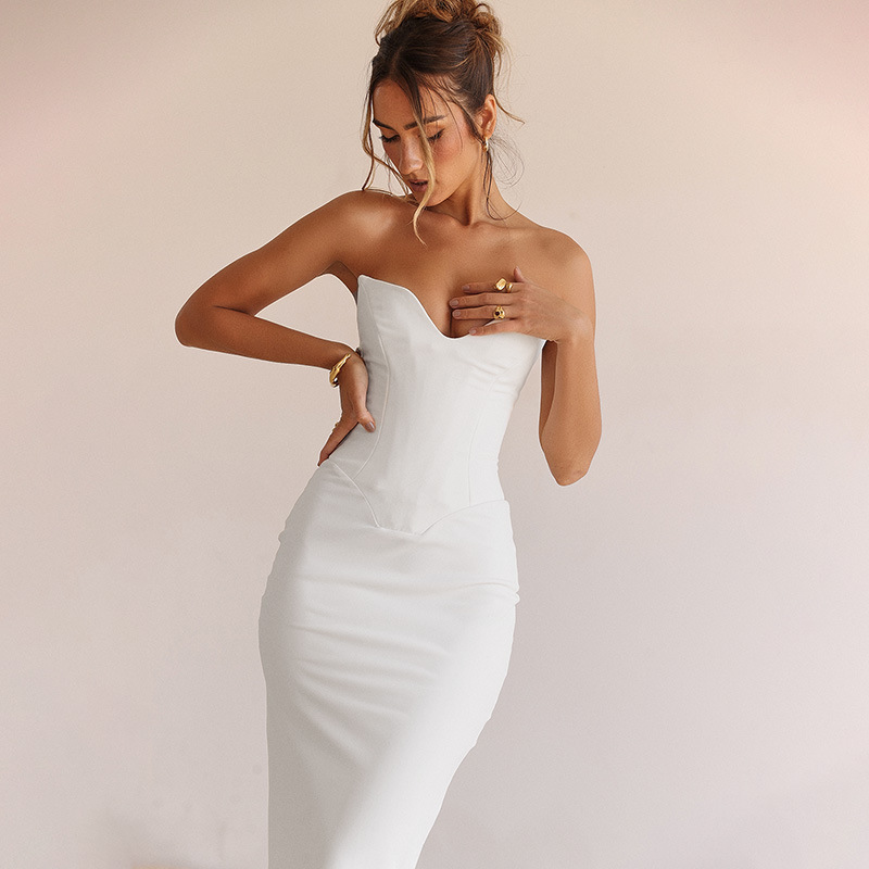 Elegant Strapless Dress